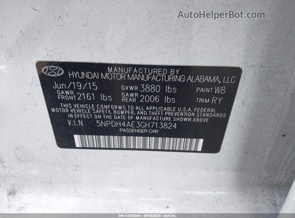 5NPDH4AE3GH713824 2016 HYUNDAI ELANTRA White Widok komory silnika