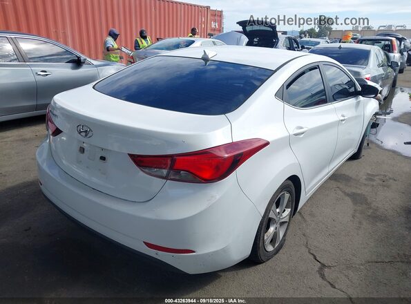 5NPDH4AE3GH713824 2016 HYUNDAI ELANTRA White Tył prawy