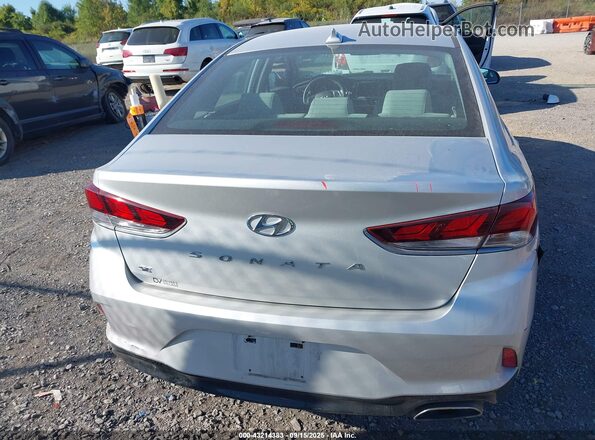 5NPE24AF0JH687981 2018 HYUNDAI SONATA Silver 