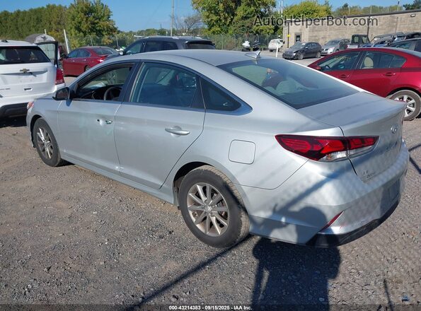 5NPE24AF0JH687981 2018 HYUNDAI SONATA Silver 