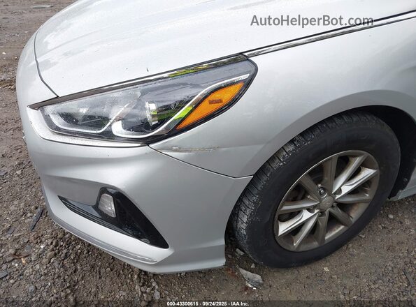 5NPE24AF2JH711598 2018 HYUNDAI SONATA Серебряный 