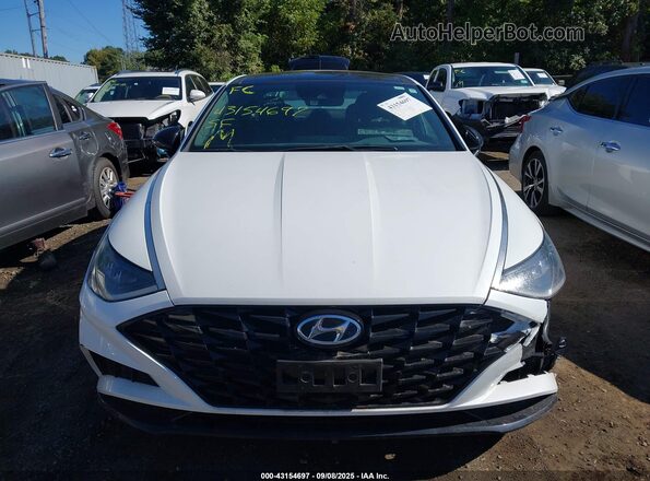 5NPEJ4J22LH048570 2020 HYUNDAI SONATA White Widok zestawu wskaźników