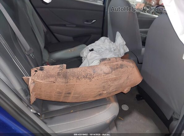 5NPLM4AG3PH106685 2023 HYUNDAI ELANTRA Blue Vista de la etiqueta del VIN