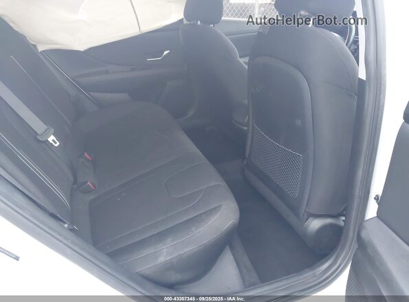 5NPLN4AG0NH060341 2022 HYUNDAI ELANTRA White 