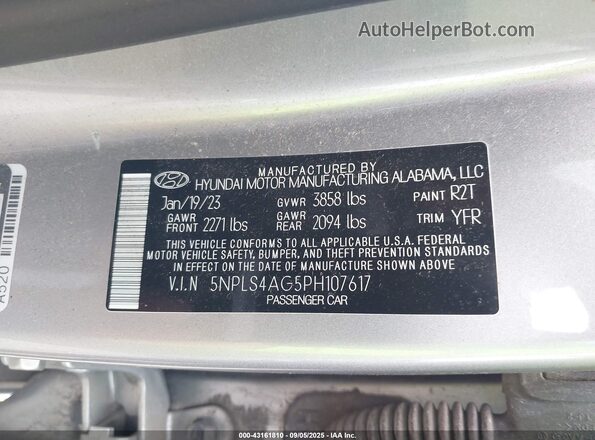 5NPLS4AG5PH107617 2023 HYUNDAI ELANTRA Серебряный Вид подкапотного пространства