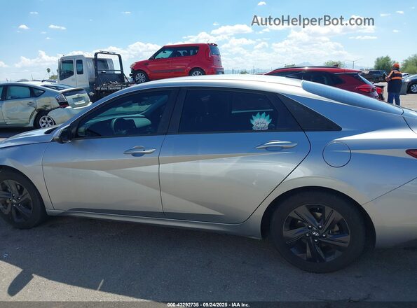 5NPLS4AG7MH042328 2021 HYUNDAI ELANTRA Gray 360 interior view
