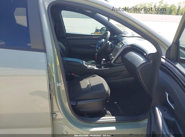 5NTJCDAE5PH062053 2023 HYUNDAI SANTA CRUZ Cream Widok wnętrza z przodu