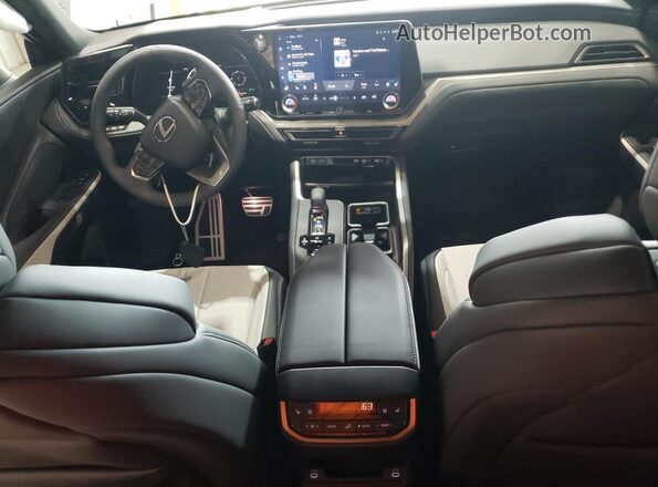 5TDAAAB62SS031727 2025 LEXUS TX White Vista del salpicadero