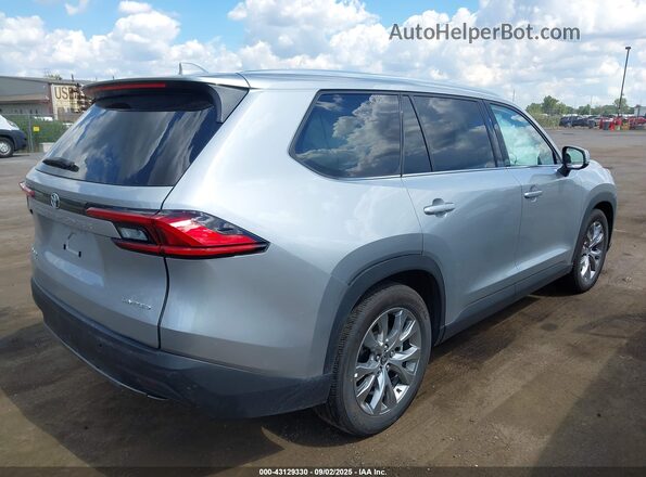 5TDACAB57RS028365 2024 TOYOTA LIMITED Gray 