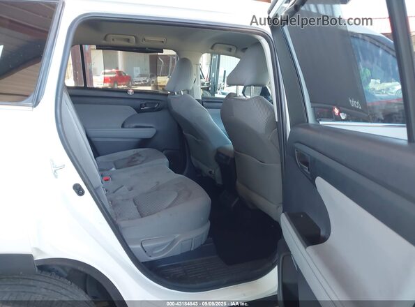 5TDCZRBH2MS537417 2021 TOYOTA HIGHLANDER White VIN կոդի պիտակի տեսք