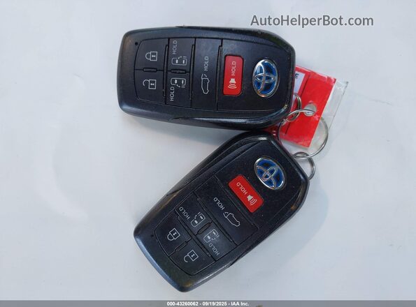 5TDDRKEC3MS005931 2021 TOYOTA SIENNA White წინა პანელის ხედი