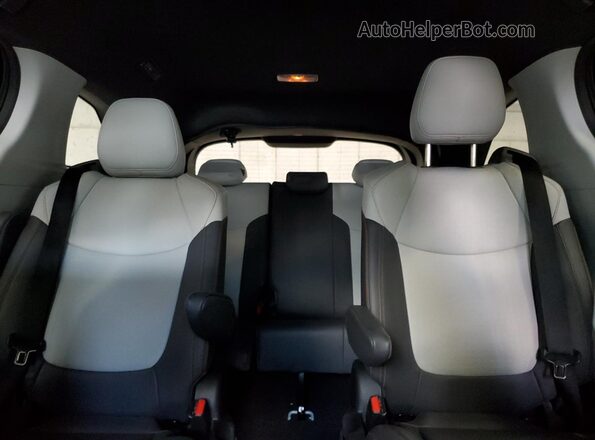 5TDDRKECXNS082720 2022 TOYOTA SIENNA Silver 