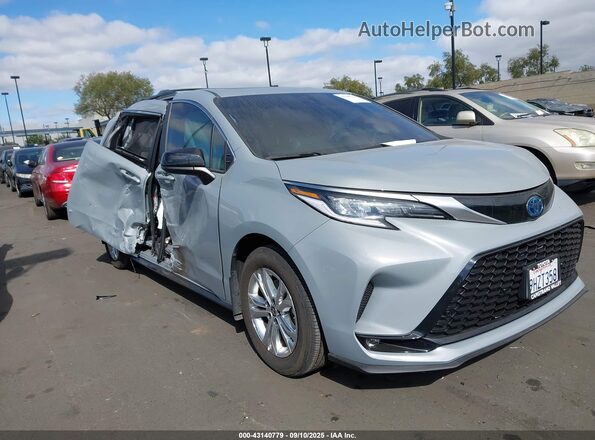 5TDDSKFC7PS102606 2023 TOYOTA SIENNA Pewter უკანა სალონის ხედი