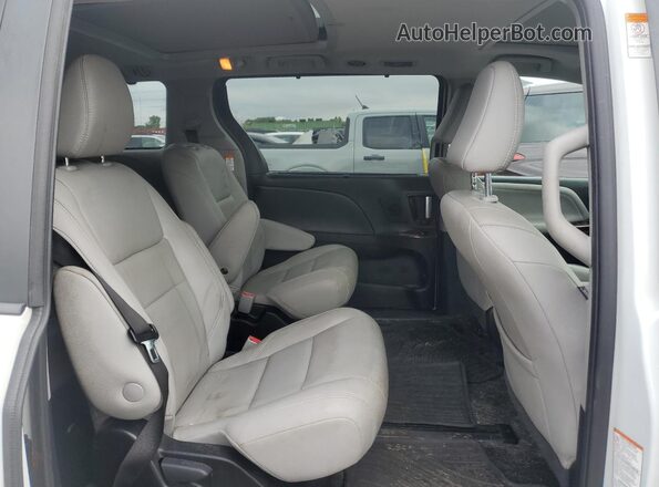 5TDDZ3DC4JS206630 2018 TOYOTA LE White Rear interior view