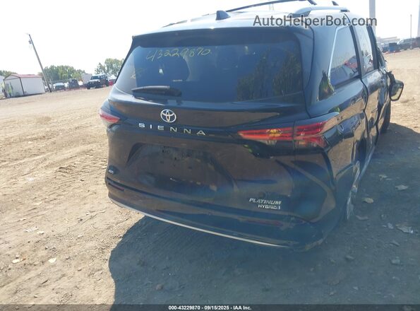 5TDESKFC4RS116731 2024 TOYOTA SIENNA Black Հետևի աջ