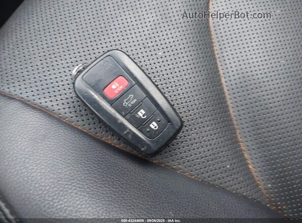 5TDFZRBH0NS226809 2022 TOYOTA HIGHLANDER Black 
