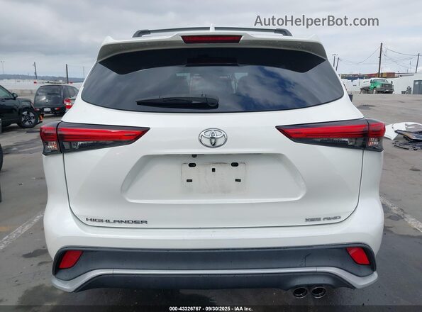5TDJZRBH9MS068379 2021 TOYOTA HIGHLANDER Белый 