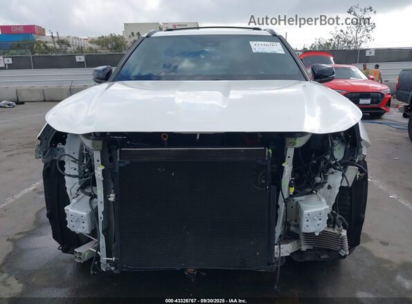 5TDJZRBH9MS068379 2021 TOYOTA HIGHLANDER Белый Вид задней части салона