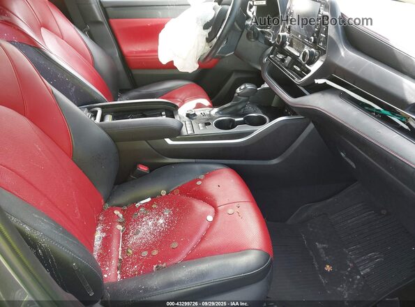 5TDJZRBH9MS071895 2021 TOYOTA HIGHLANDER Gray Front interior view