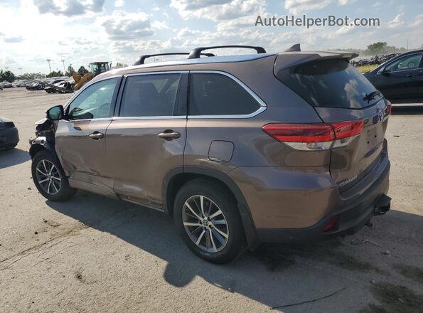 5TDJZRFH8JS898972 2018 TOYOTA HIGHLANDER Brown 