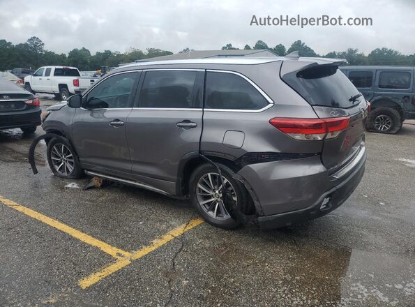 5TDKZRFH1JS532632 2018 TOYOTA HIGHLANDER Gray 