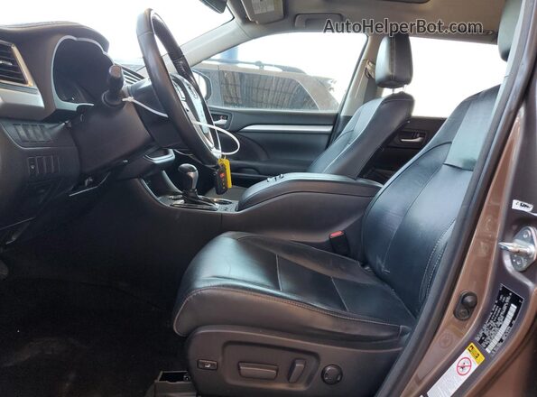 5TDKZRFH9JS245345 2018 TOYOTA HIGHLANDER Желто-коричневый 