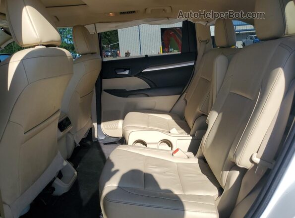 5TDKZRFHXJS546528 2018 TOYOTA HIGHLANDER Белый 