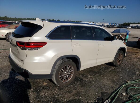 5TDKZRFHXJS547033 2018 TOYOTA HIGHLANDER White 