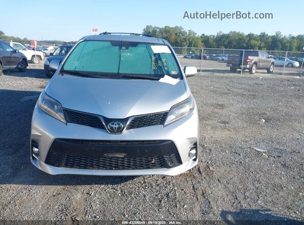 5TDXZ3DC7LS057999 2020 TOYOTA SIENNA Silver Вид панелі приладів