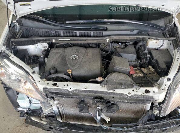 5TDYZ3DC4LS076479 2020 TOYOTA LE White Շարժիչի բաժամունքի տեսք