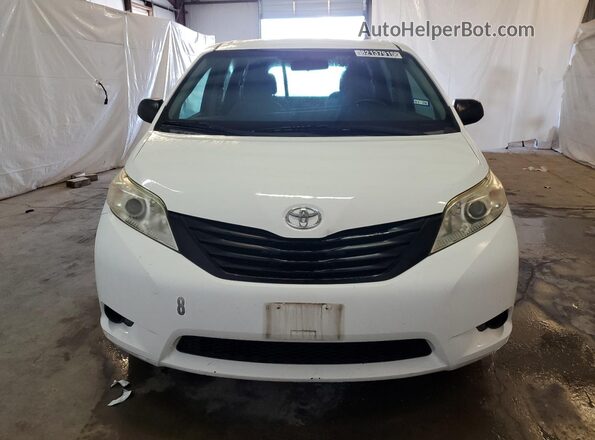 5TDZZ3DC0HS787639 2017 TOYOTA SIENNA White 