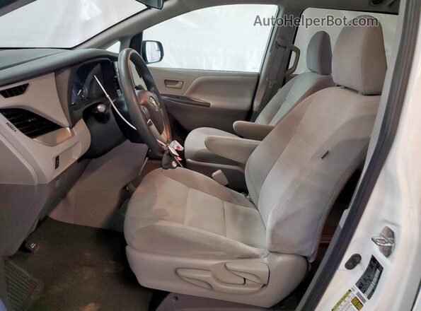 5TDZZ3DC7LS073709 2020 TOYOTA SIENNA Белый Вид спереди