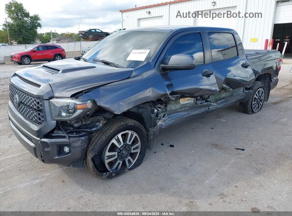5TFDW5F11KX844846 2019 TOYOTA TUNDRA Gray Vista tres cuartos delantera izquierda