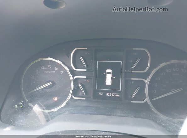 5TFDY5F13LX921499 2020 TOYOTA TUNDRA Black Rear seats view