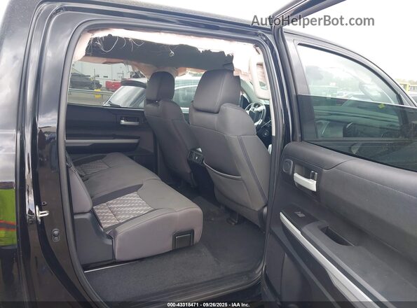 5TFEY5F15LX261261 2020 TOYOTA TUNDRA Black VIN კოდის სტიკერის ხედი