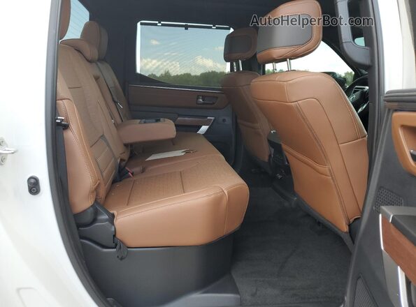 5TFMA5DB7RX200417 2024 TOYOTA TUNDRA Белый Вид задних сидений
