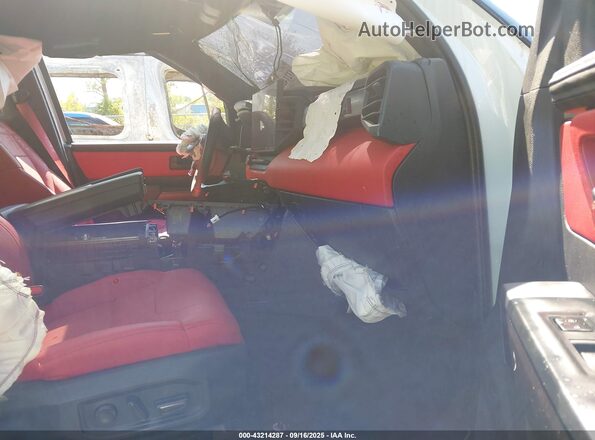 5TFPC5DB7RX058061 2024 TOYOTA TUNDRA HYBRID White Front interior view
