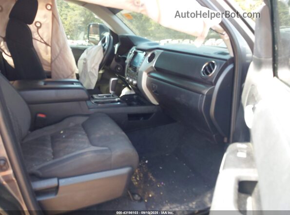 5TFRY5F19MX298512 2021 TOYOTA TUNDRA Black Widok wnętrza z przodu