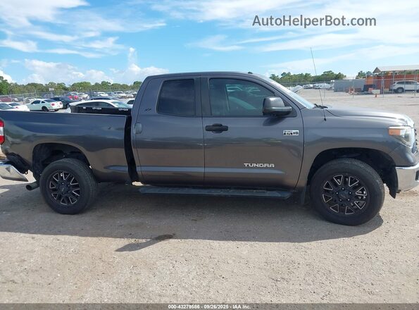 5TFUW5F19KX813148 2019 TOYOTA TUNDRA Серый Вид задней части салона