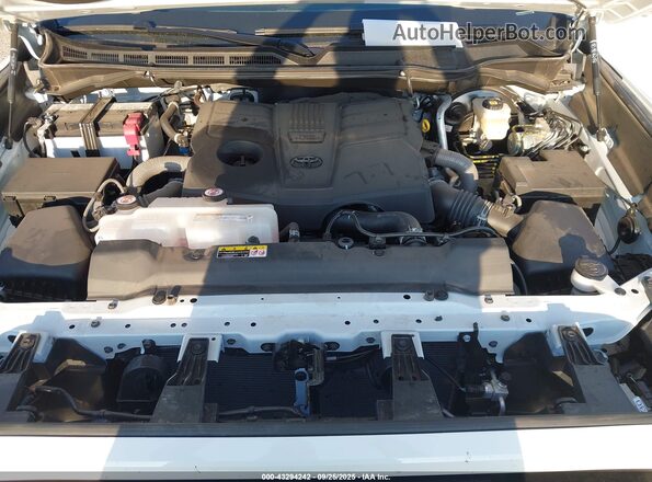 5TFWA5DB8SX317129 2025 TOYOTA LIMITED White Հետևի տեսք