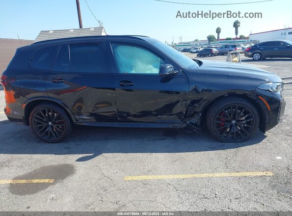 5UX13EU00S9Z30139 2025 BMW X5 Black Rear interior view