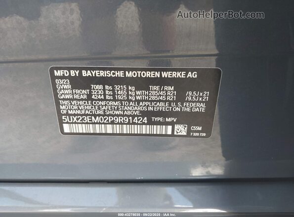 5UX23EM02P9R91424 2023 BMW X7 Gray Շարժիչի բաժամունքի տեսք