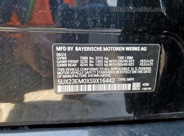 5UX23EM0XS9X16442 2025 BMW X7 Black 360 interior view