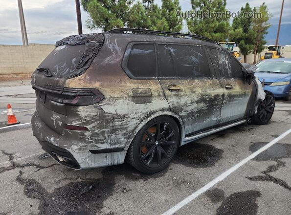 5UX23EM0XS9Y47418 2025 BMW X7 Burn Հետևի աջ