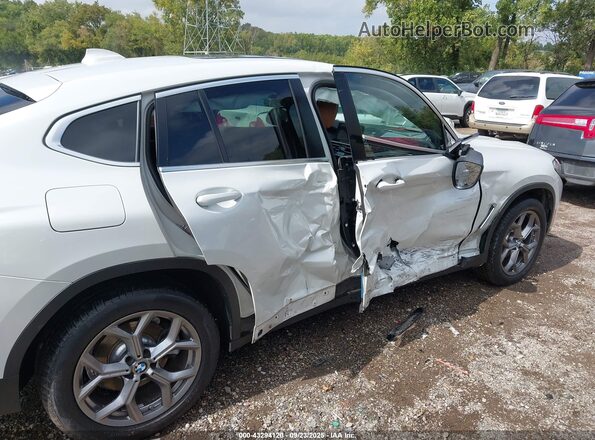 5UX33DT00R9U19867 2024 BMW X4 White Vista frontal