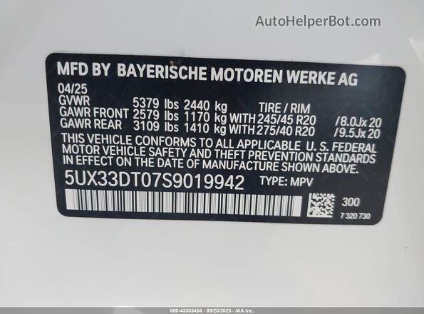 5UX33DT07S9019942 2025 BMW X4 White Вид підкапотного простору