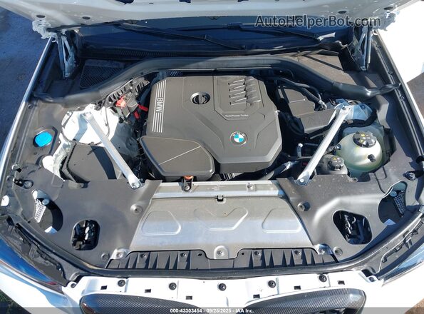 5UX33DT07S9019942 2025 BMW X4 White Вид ззаду