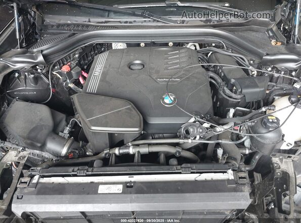 5UX43DP01N9L40264 2022 BMW X3 Gray Rear view