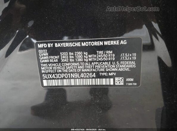 5UX43DP01N9L40264 2022 BMW X3 Gray Engine compartment view