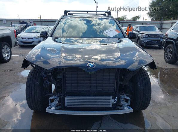 5UX43DP01R9U82989 2024 BMW X3 Black Front view